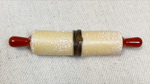 Scatola portagioie con perno - , a